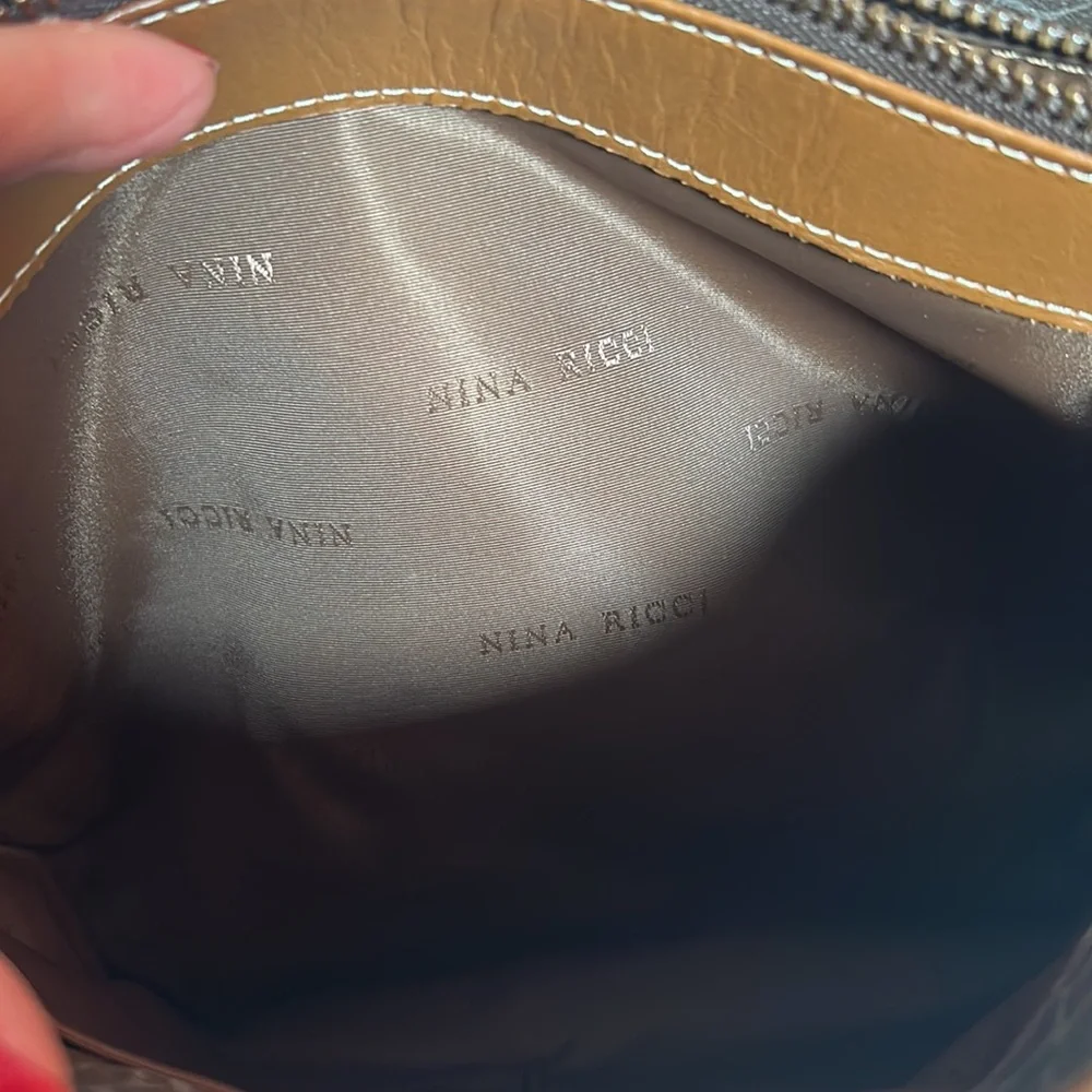 Rare Nina Ricci small tote Used but like brand new ! - Picture 12 of 17